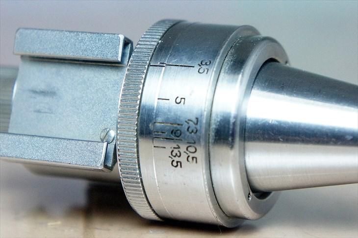 35mm~135mmまでの画角に対応！Leitz可変式ファインダー VIDOM 整備済み