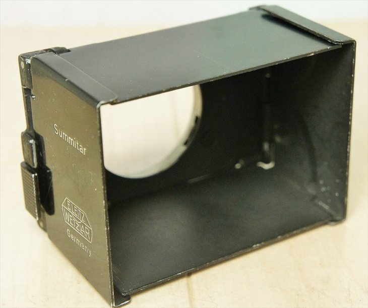 フィルムカメラLeitz(Leica): Summitar用折り畳みフード SOOPD