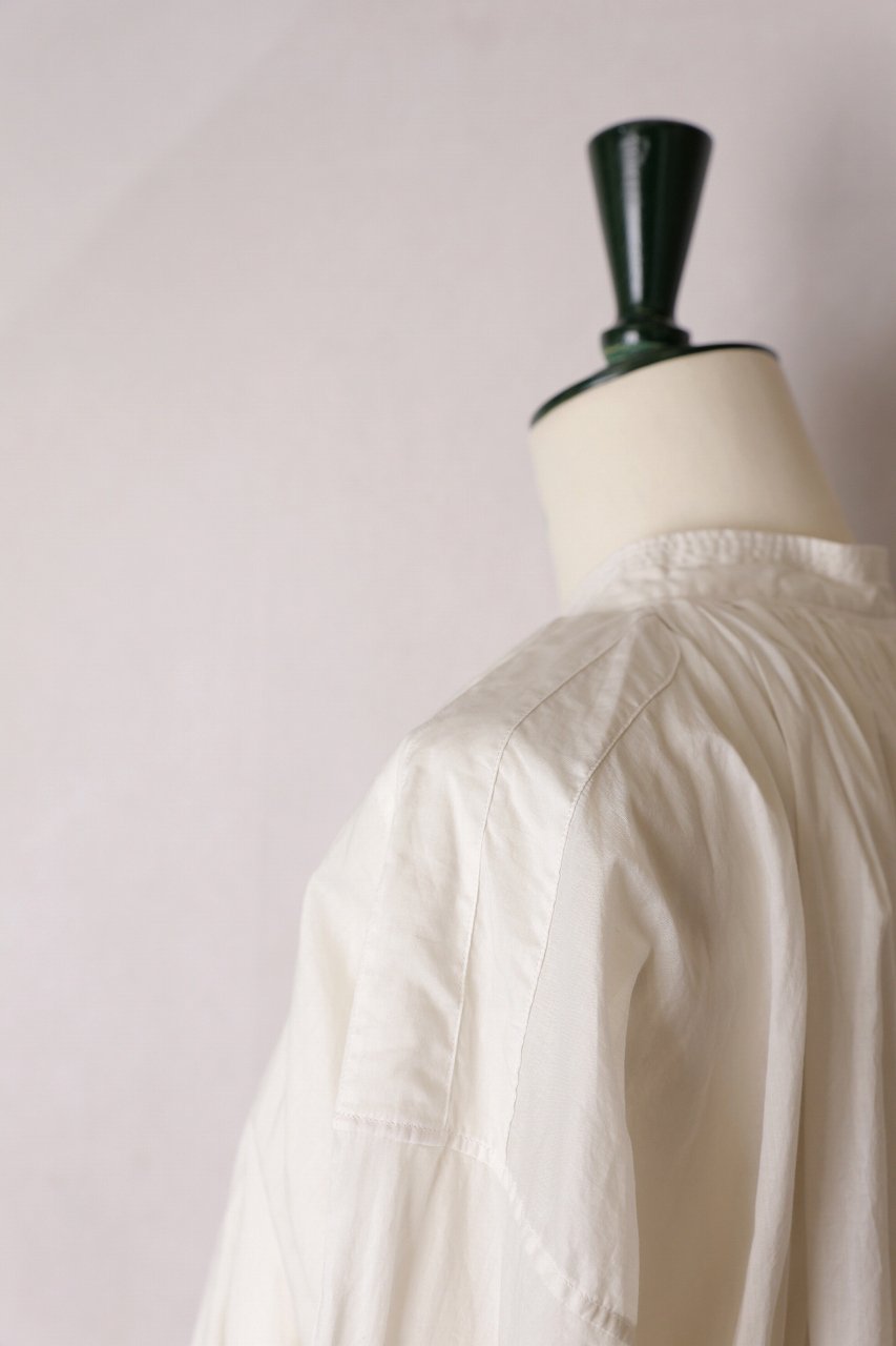 SP｜CHURCH SMOCK DRESS（Ash White）｜通販 - ソコノワ