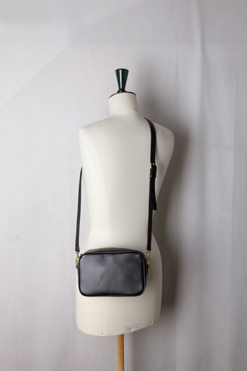 美品　即完売　forme フォルメ Marcel ショルダーバッグ forme Marcel – RECTOHALL