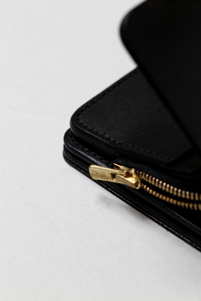 forme（フォルメ）Short wallet（Black×Black）ILCEA｜通販