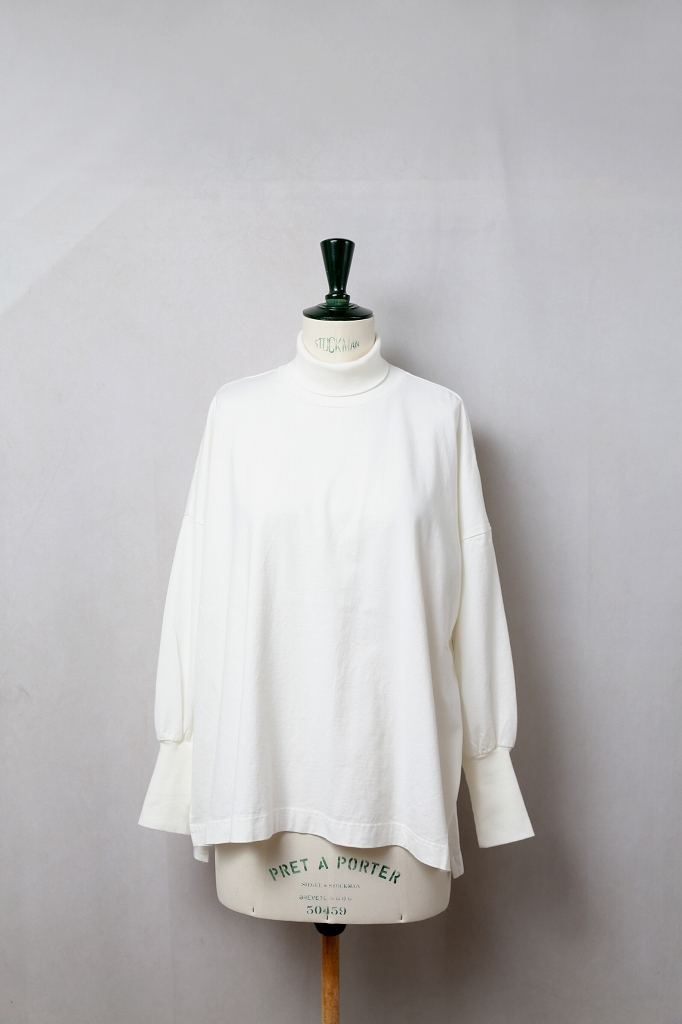 プリット タートルネック