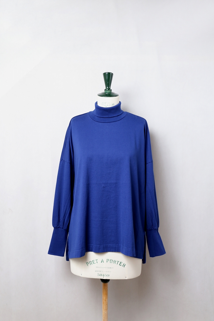 プリット タートルネック