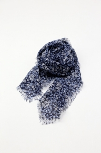 RD.M.co- - IRISH GAUZE SHAWL