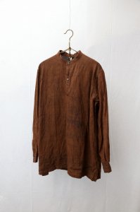 <img class='new_mark_img1' src='https://img.shop-pro.jp/img/new/icons8.gif' style='border:none;display:inline;margin:0px;padding:0px;width:auto;' />TOKIHO - NULL - VI｜Shirt（Mud Brown）