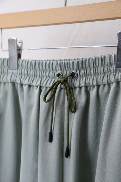 Semoh未使用品ウールパンツ新品価格¥32000＋税 Semohセモー未使用品ウールカシミアパンツ新品価格¥35000＋税