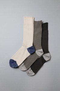 <img class='new_mark_img1' src='https://img.shop-pro.jp/img/new/icons8.gif' style='border:none;display:inline;margin:0px;padding:0px;width:auto;' />yahae - ORGANIC COTTON 100% RIBBED SOCKS（Natural,Green,Natural black）
