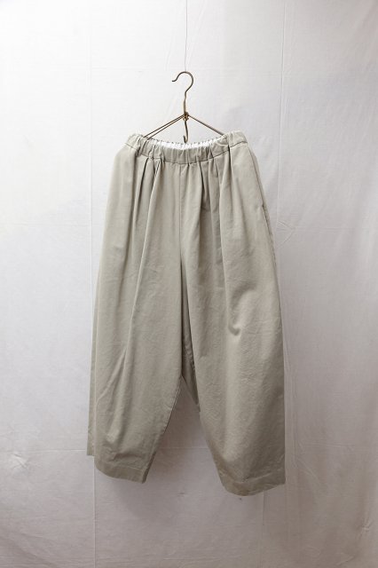 SP（エシュペー）｜DOUBLE TUCK WIDE TAPERED / CHINO CLOTH（White