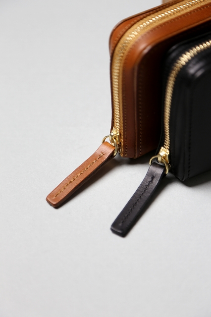 小物 YUNO ViN（ヴィン）Round Wallet / short（2color）｜通販 - ソコノワ