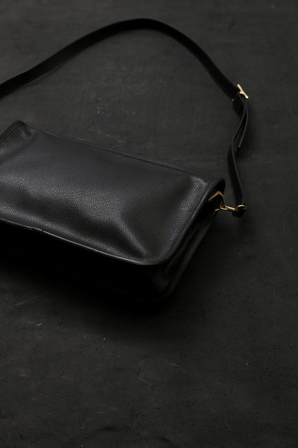 forme（フォルメ）｜Banks / M（Black）Buffalo Calf｜通販 - ソコノワ