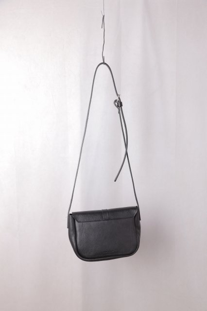 MIMI BERRY（ミミ・ベリー）｜ZOE - SMALL MAGLOCK BAG（Black）｜通販