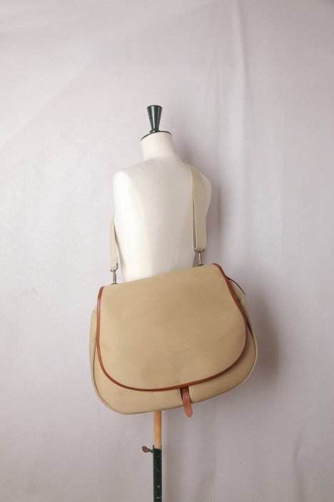 ASEEDONCLOUD（アシードンクラウド）｜Kigansai Bag（Beige,Black）｜通販 - ソコノワ