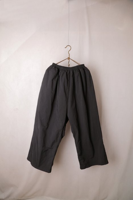 R&D.M.Co-（オールドマンズテーラー）｜GARMENT DYE LONG GUM PANTS（Black）｜通販 - ソコノワ