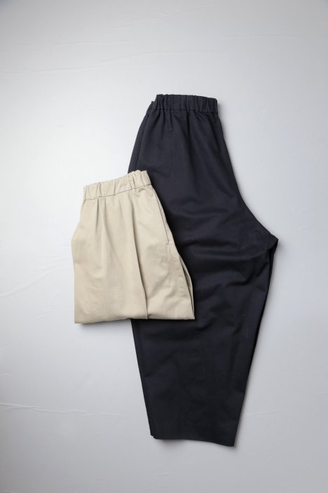 SP（エシュペー）｜DOUBLE TUCK WIDE TAPERED / CHINO CLOTH（2color）ladies｜通販 - ソコノワ