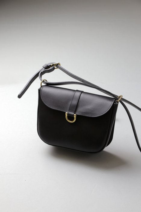 MIMI BERRY（ミミ・ベリー）｜DAPHNE - SMALL SHOULDER BAG（Black）｜通販 - ソコノワ