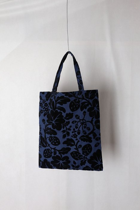 バッグ R&D.M.Co- wild berry velvet tote bag R&D.M.Co- wild berry velvet tote bag (black/nav