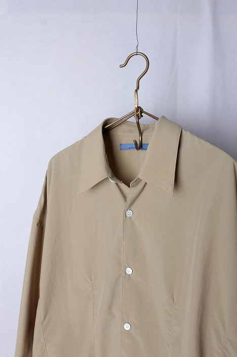 semoh（セモー）｜Nylon Waist Tuck Shirt（Beige）｜通販