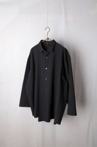 <img class='new_mark_img1' src='https://img.shop-pro.jp/img/new/icons8.gif' style='border:none;display:inline;margin:0px;padding:0px;width:auto;' />semohCotton Canvas Wide ShirtBlack