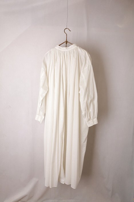 ŠP (エシュペー) / CHURCH SMOCK ONEPIECE ŠP（エシュペー） 「CHURCH