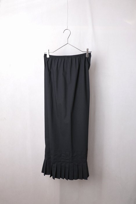 SUSURI（ススリ）｜フルッターパンツ（Clay,Black）｜通販