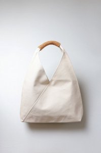 Kamaro'anWoven Triangle Bag 58Ivory