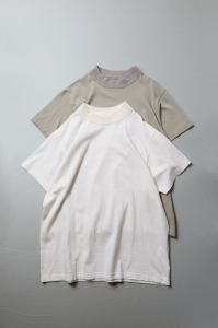 <img class='new_mark_img1' src='https://img.shop-pro.jp/img/new/icons8.gif' style='border:none;display:inline;margin:0px;padding:0px;width:auto;' />n.VBVlas Blomme& 12 Linen RIBBED MOCK NECK OVERSIZED TEE2colorladies