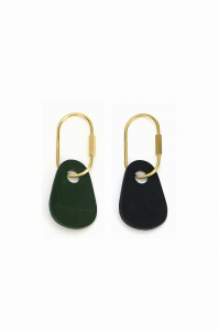 <img class='new_mark_img1' src='https://img.shop-pro.jp/img/new/icons8.gif' style='border:none;display:inline;margin:0px;padding:0px;width:auto;' />Brown Brownåӥʥۥ2color