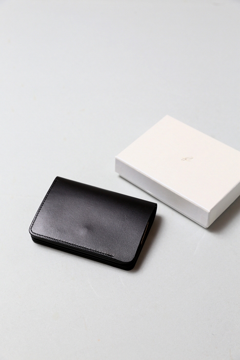 forme（フォルメ）Short wallet（Black×Black）ILCEA｜通販