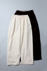 <img class='new_mark_img1' src='https://img.shop-pro.jp/img/new/icons8.gif' style='border:none;display:inline;margin:0px;padding:0px;width:auto;' />GUPTIHATEORI Washed Twill Long Rise Pants2colorunisex