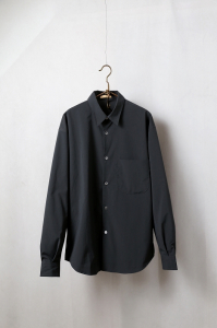 <img class='new_mark_img1' src='https://img.shop-pro.jp/img/new/icons8.gif' style='border:none;display:inline;margin:0px;padding:0px;width:auto;' />LAMONDCOTTONY CREASED SHIRTMoss charcoalmens