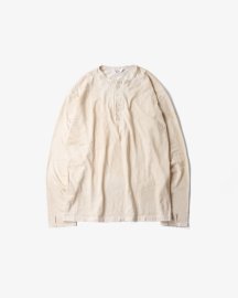 <img class='new_mark_img1' src='https://img.shop-pro.jp/img/new/icons20.gif' style='border:none;display:inline;margin:0px;padding:0px;width:auto;' />VINTAGE WASH HENLEY NECK L/S TEE