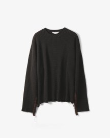 <img class='new_mark_img1' src='https://img.shop-pro.jp/img/new/icons13.gif' style='border:none;display:inline;margin:0px;padding:0px;width:auto;' />WAFFLE TAPED LOOSE SLEEVE TEE