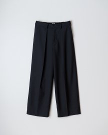 <img class='new_mark_img1' src='https://img.shop-pro.jp/img/new/icons13.gif' style='border:none;display:inline;margin:0px;padding:0px;width:auto;' />VINTAGE WOOL ONE TUCK WIDE 35SLACKS