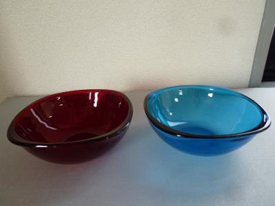 アンティーク ガラス製カラー食器 深皿４枚セット - Chai-Tro（チャイトロ） - チャイナでレトロな雑貨屋さん - 中国・アジア雑貨取扱