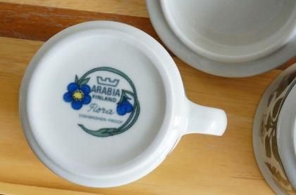 ARABIA アラビア Flora フローラ クリーマー＆蓋付き シュガーボウル