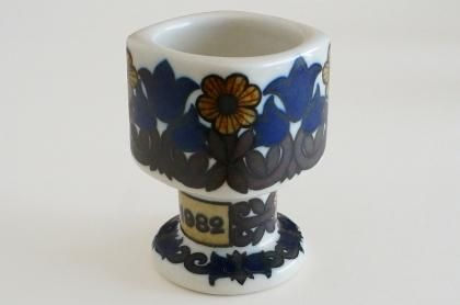 ARABIA アラビア Kalevala カレワラ イヤーエッグスタンド 1982年