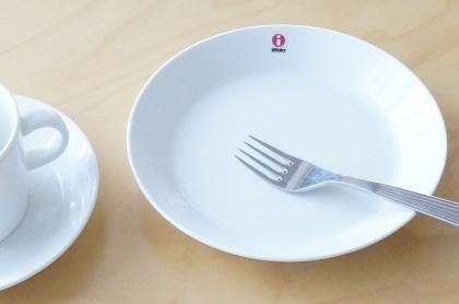 未開封新品　17cm イッタラ　ティーマ　ホワイトプレート 6枚セット Iittala(イッタラ) ティーマ プレート 21cm ペア [ホワイト