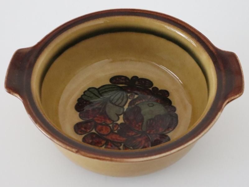 ARABIA/アラビア Otso/オッソ(オツソ) 持ち手付きボウル① ARABIA/アラビア Otso/オッソ(オツソ) 持ち手付きボウル①