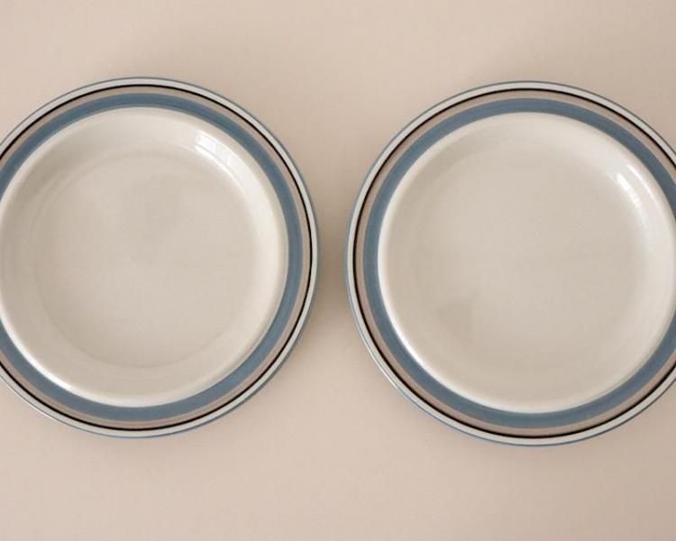 ARABIA アラビア Uhtua ウフトゥア プレート20cm - 北欧雑貨、北欧