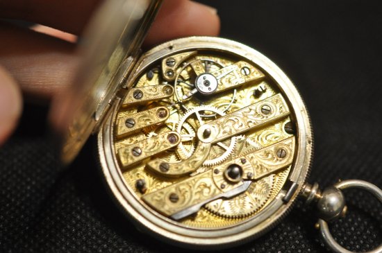 アンティーク 懐中時計 オーバーホール済 スイス製 商館時計 ハンター 