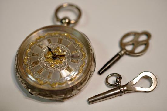 SWISS MADE スイス 豪華銀無垢0.935 鍵巻き - 懐中時計・アンティーク 