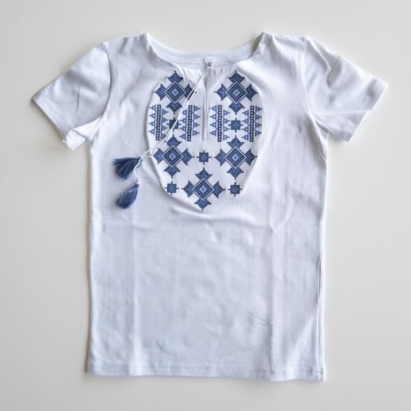 ウクライナ刺繍Tシャツ / 子ども用 / 140cm