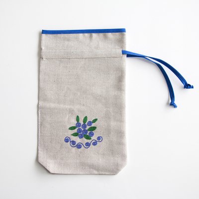 アルハンゲリスク刺繍小さな布袋 / 青い実