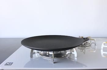OIGEN 鋳鉄 piatto 25cm 三脚五徳セット