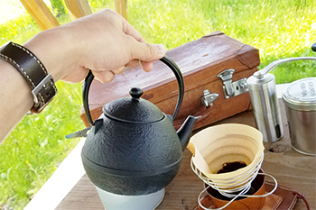 鉄瓶 たまご形 0.55L - 及源鋳造【公式オンラインショップ】- OIGEN 鉄瓶 たまご形 0.55L - 及源鋳造【公式オンラインショップ】- OIGEN