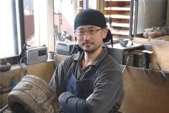 鉄瓶 スズミ桜 1.35L - 及源鋳造【公式オンラインショップ】OIGEN 鉄瓶 スズミ桜 1.35L - 及源鋳造【公式オンラインショップ】OIGEN