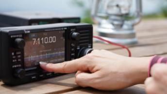 ICOM IC-705 セット Nifty Accessories DS-IC-705 Nifty Accessories Heavy Duty DS
