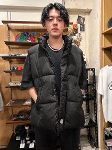 Padding Vest Jacket (BLK)<img class='new_mark_img2' src='https://img.shop-pro.jp/img/new/icons15.gif' style='border:none;display:inline;margin:0px;padding:0px;width:auto;' />