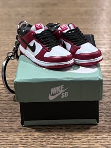 NIKE SB ȥå׭<img class='new_mark_img2' src='https://img.shop-pro.jp/img/new/icons15.gif' style='border:none;display:inline;margin:0px;padding:0px;width:auto;' />