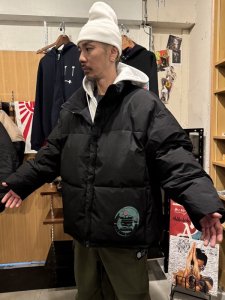 PUFFY JKT (BLK)<img class='new_mark_img2' src='https://img.shop-pro.jp/img/new/icons15.gif' style='border:none;display:inline;margin:0px;padding:0px;width:auto;' />